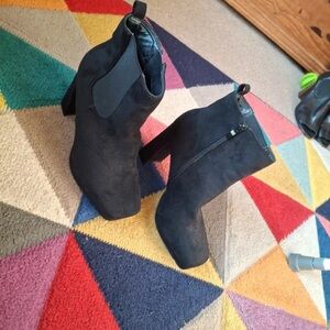 Lindy Bop Elegant Black Heeled Boots